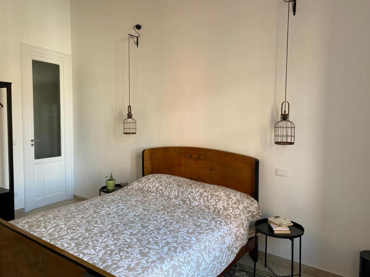 Il Gallo Di Eracle - Charming Suites & Rooms テルミニ・イメレーゼ エクステリア 写真