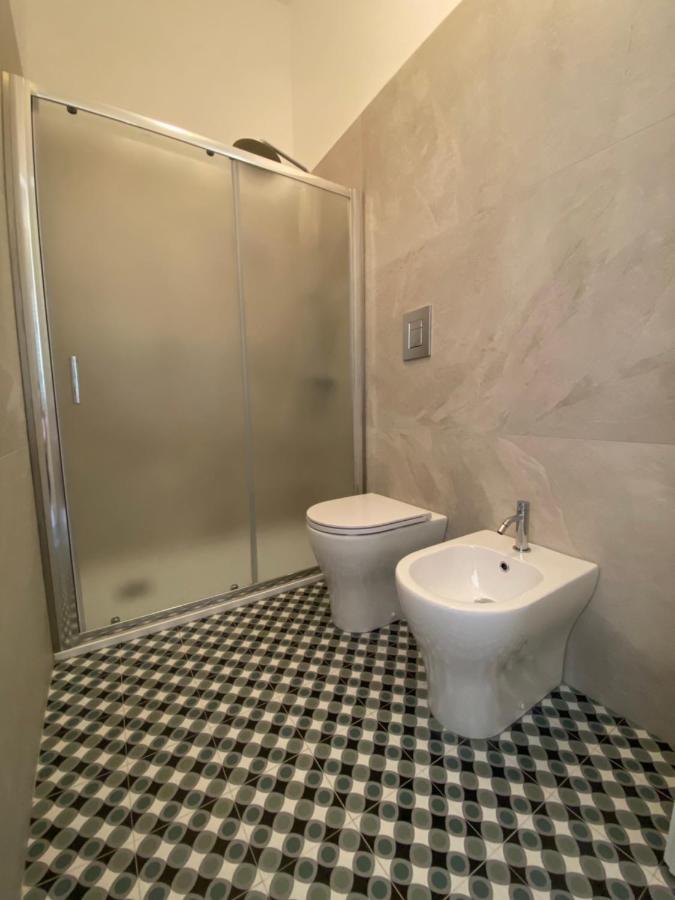 Il Gallo Di Eracle - Charming Suites & Rooms テルミニ・イメレーゼ エクステリア 写真