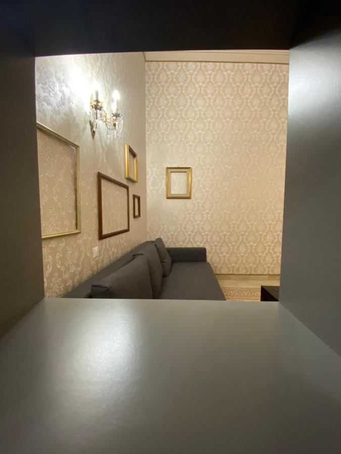 Il Gallo Di Eracle - Charming Suites & Rooms テルミニ・イメレーゼ エクステリア 写真